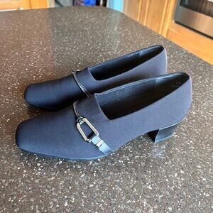 Munro Shoes Womens 8.5 Wide Cindi Pump Black Slip On Casual Comfort Block Heels